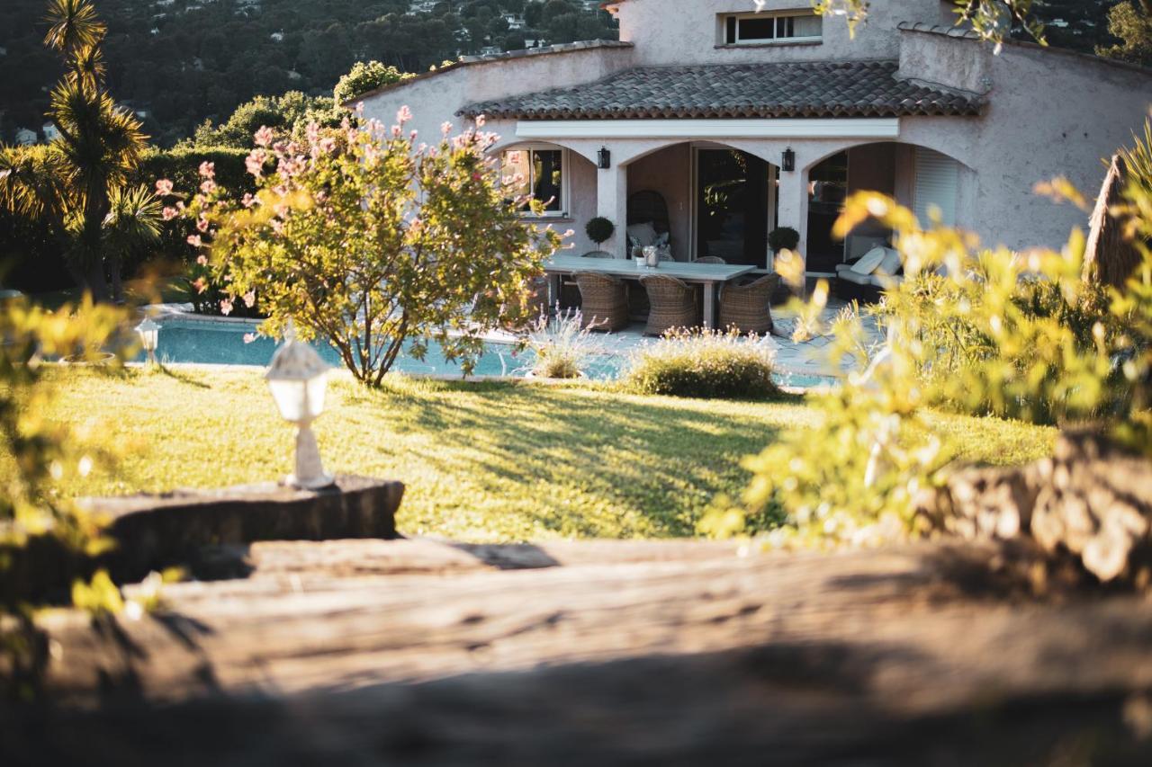 Maison De Vacances Villa Cardabella Le Tignet Exteriér fotografie