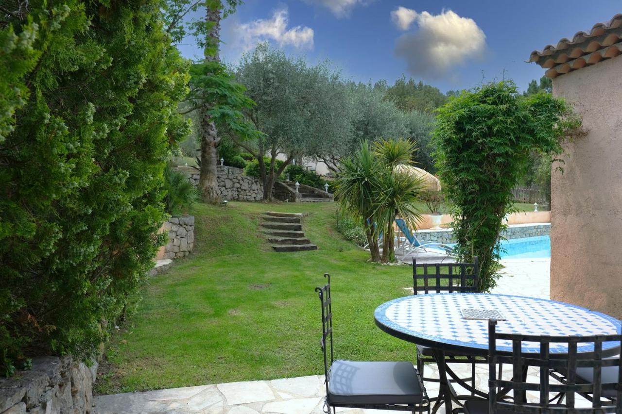 Maison De Vacances Villa Cardabella Le Tignet Exteriér fotografie